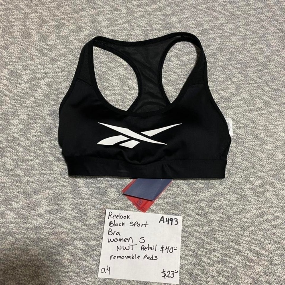 Reebok black sport S retail $40 removable pads‎ NWT. SKU-A493#activewear